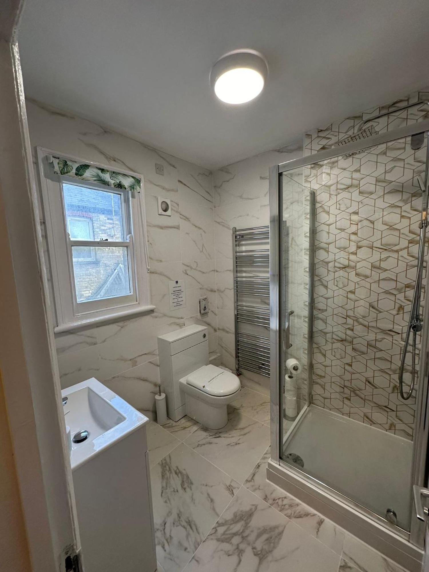 Cambridge Central Rooms - Tas Accommodations エクステリア 写真