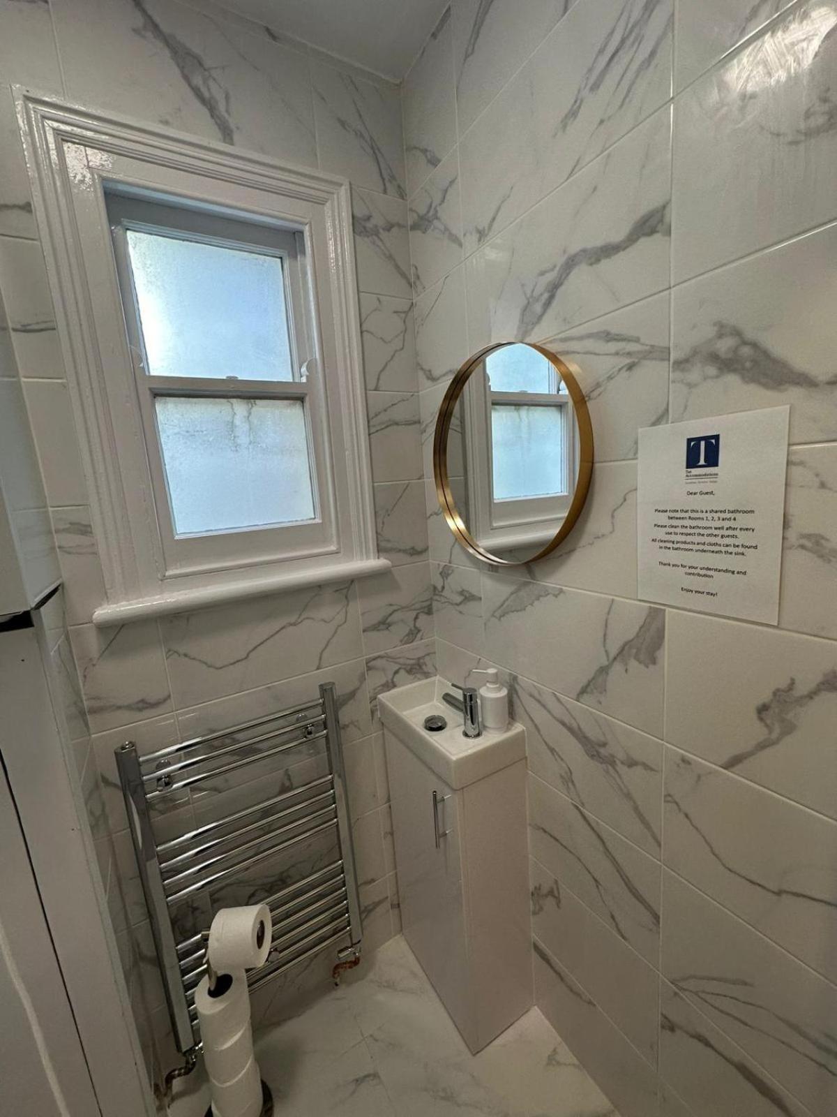 Cambridge Central Rooms - Tas Accommodations エクステリア 写真