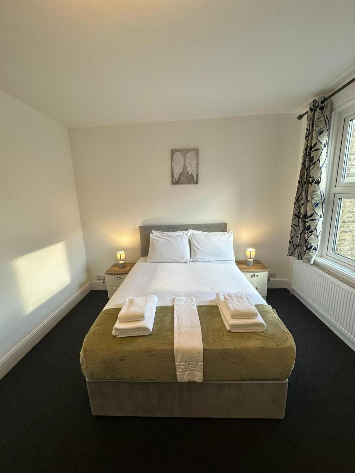Cambridge Central Rooms - Tas Accommodations エクステリア 写真