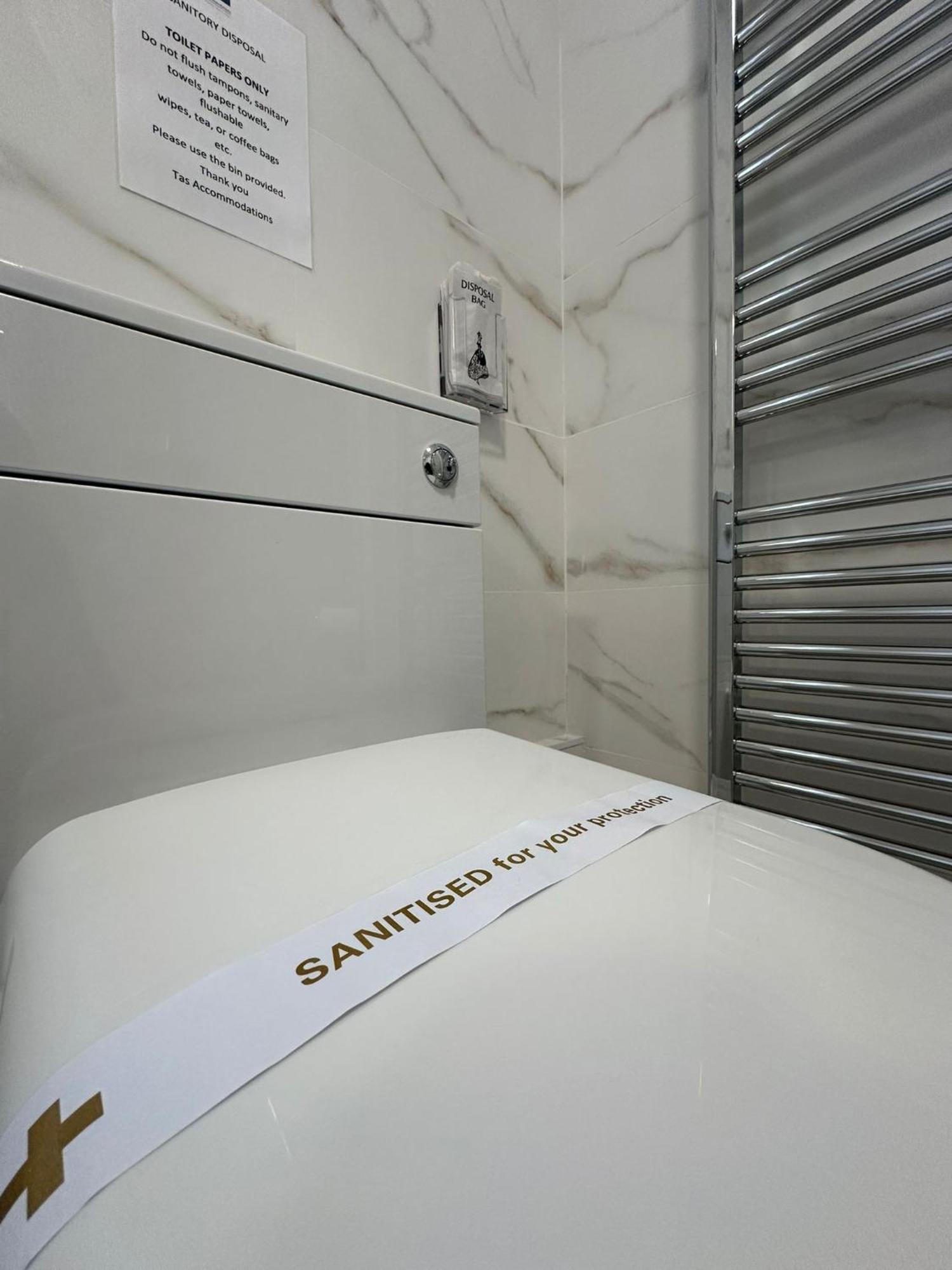 Cambridge Central Rooms - Tas Accommodations エクステリア 写真