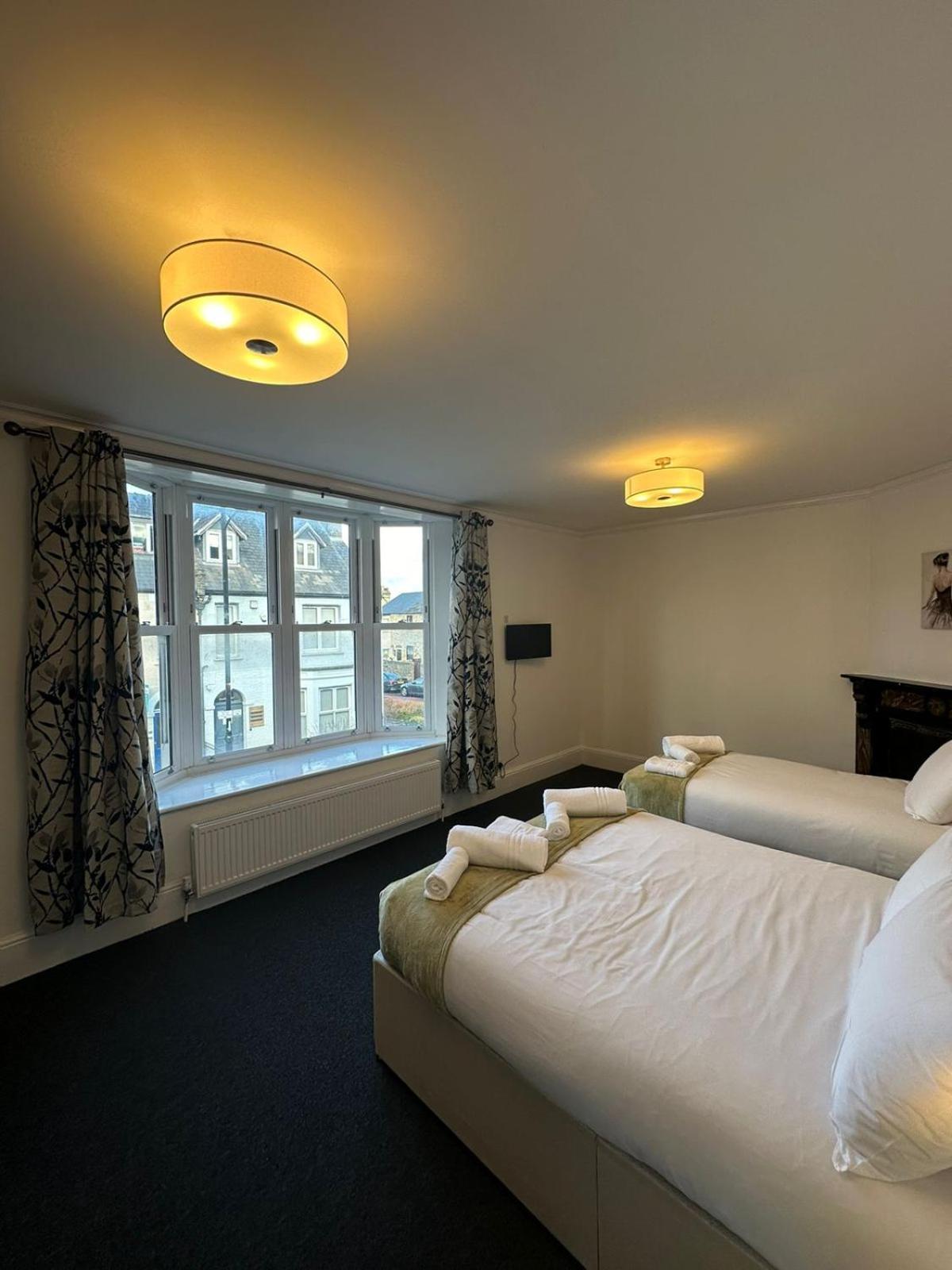 Cambridge Central Rooms - Tas Accommodations エクステリア 写真