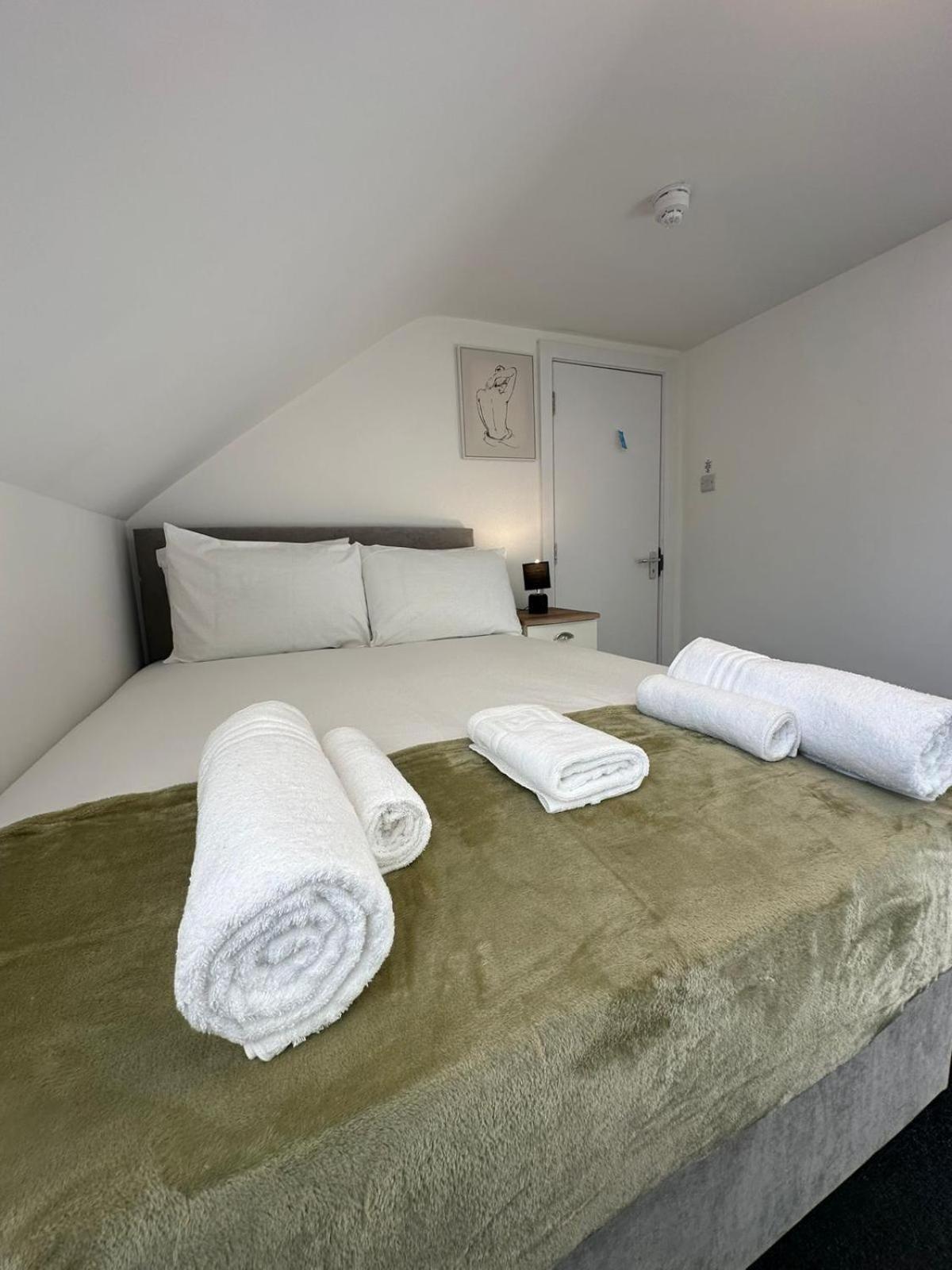 Cambridge Central Rooms - Tas Accommodations エクステリア 写真