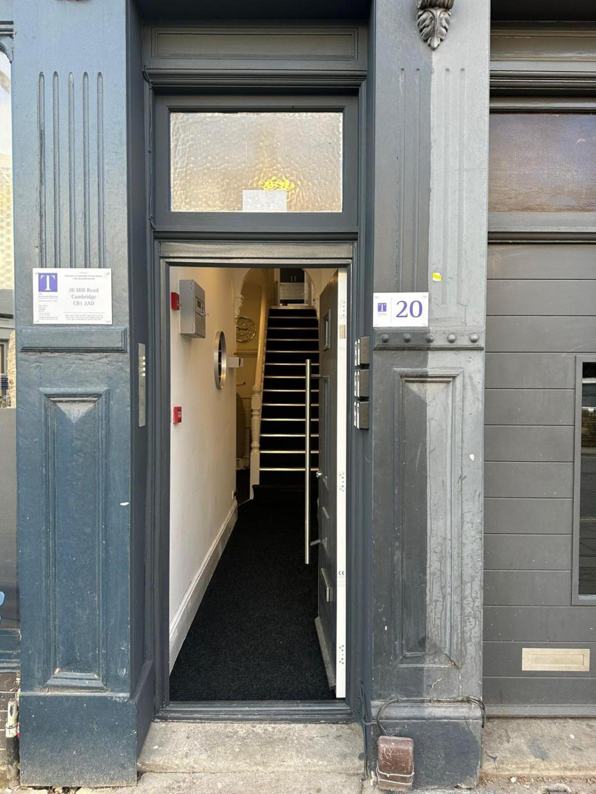 Cambridge Central Rooms - Tas Accommodations エクステリア 写真