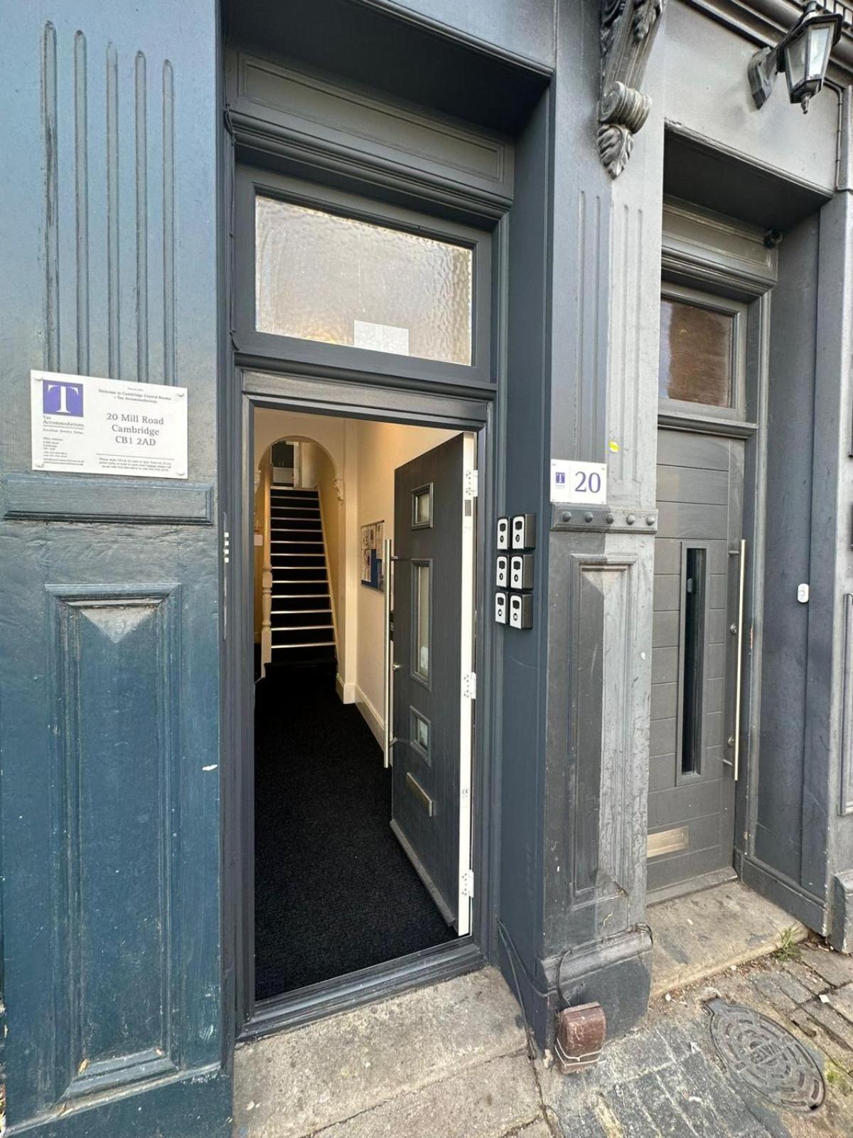 Cambridge Central Rooms - Tas Accommodations エクステリア 写真